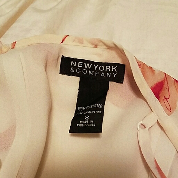 Dress - Picture 3 of 3