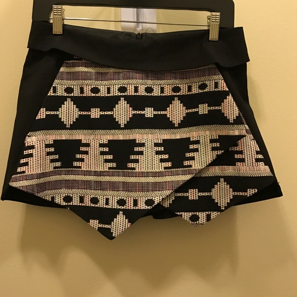 Skort