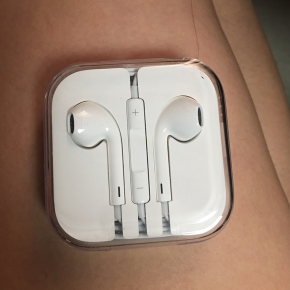 Apple Ear Phones (Brand New)