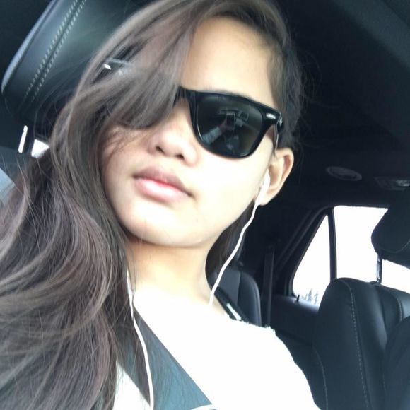 Meet your Posher, Chelsea leigh - Picture 1 of 1