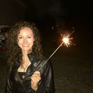 Meet your Posher, Suzanne