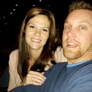 Meet your Posher, Robin