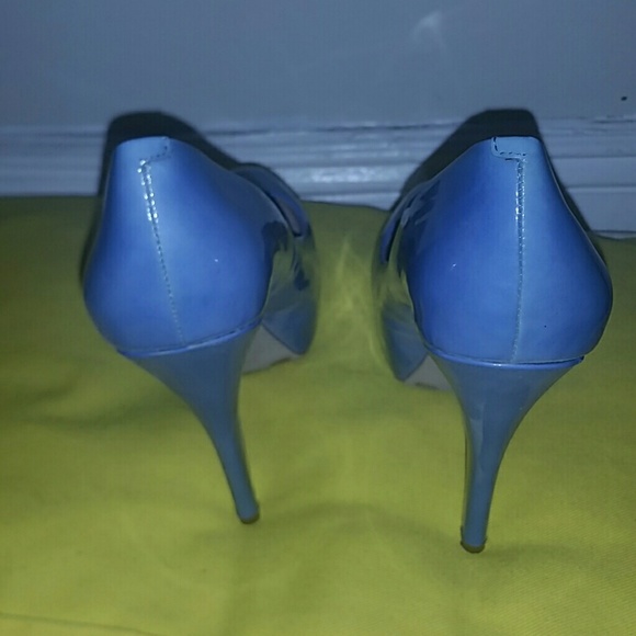 Vice Camuto sky blue heals - Picture 3 of 4
