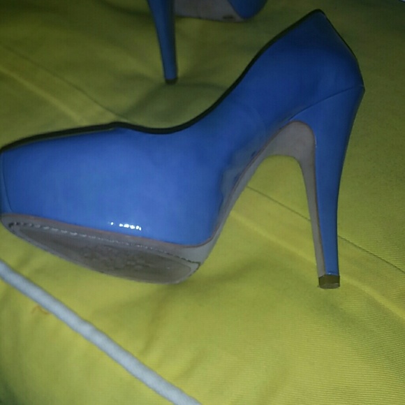 Vice Camuto sky blue heals - Picture 4 of 4