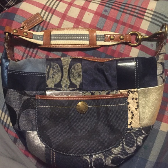 Coach No.B06S-10019 purse - Picture 1 of 4