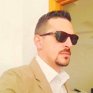 Meet your Posher, Daniele