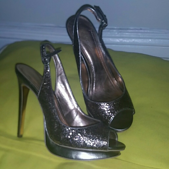 Sparkling BCBG sexy open toe heels - Picture 4 of 4