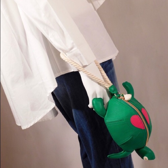 Turtle Wristlet - Picture 4 of 4