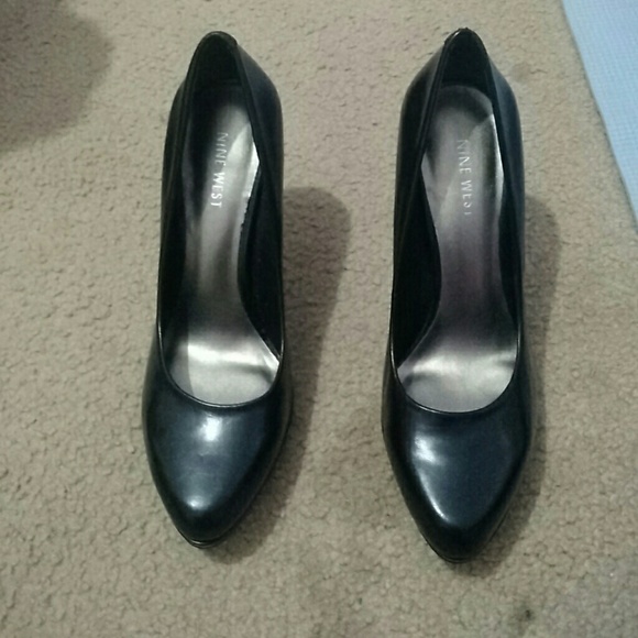 Nine west heels - Picture 1 of 4
