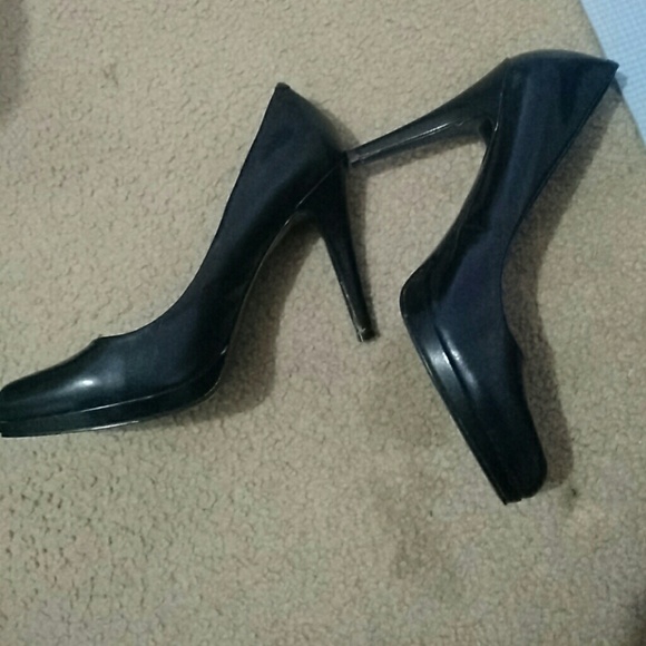 Nine west heels - Picture 2 of 4