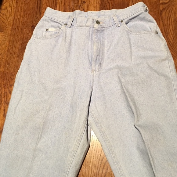 Lee Light Blue Jean. Do Not Stretch Size 14