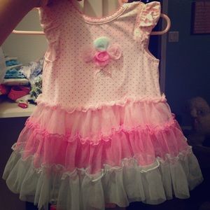 Baby's dress