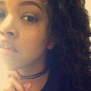 Meet your Posher, Teniqua