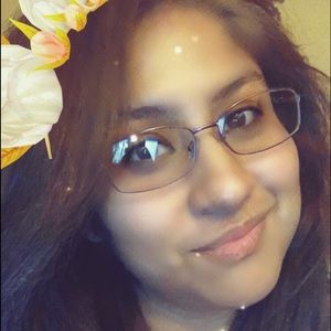 Meet your Posher, Marissa