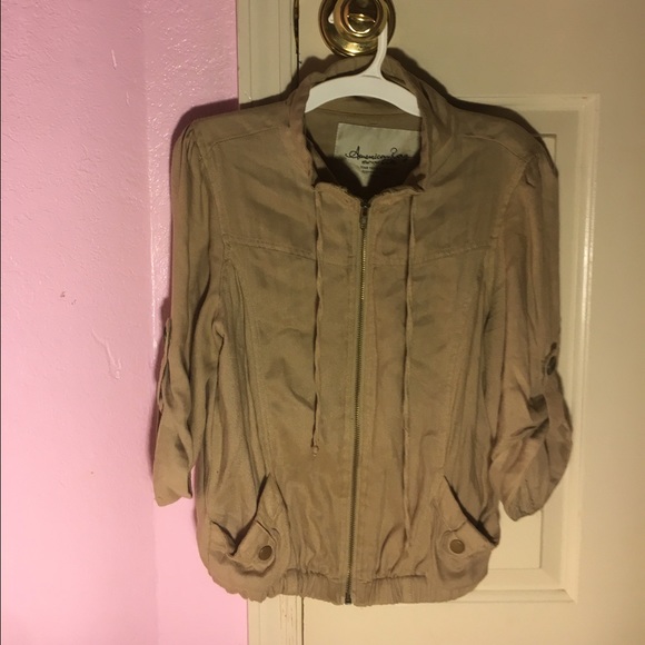 Cute little jacket - Picture 3 of 3