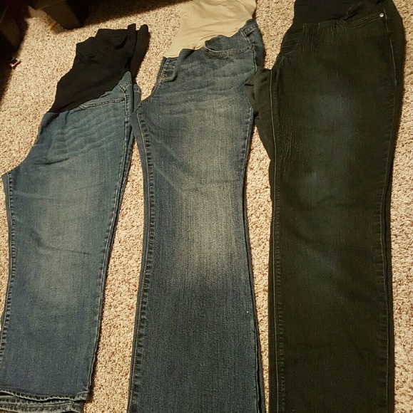 SOLD Lot of Maternity clothes - Picture 2 of 4