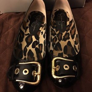 Black patent leather Jessica Simpson flats