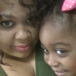 Meet your Posher, Shaina