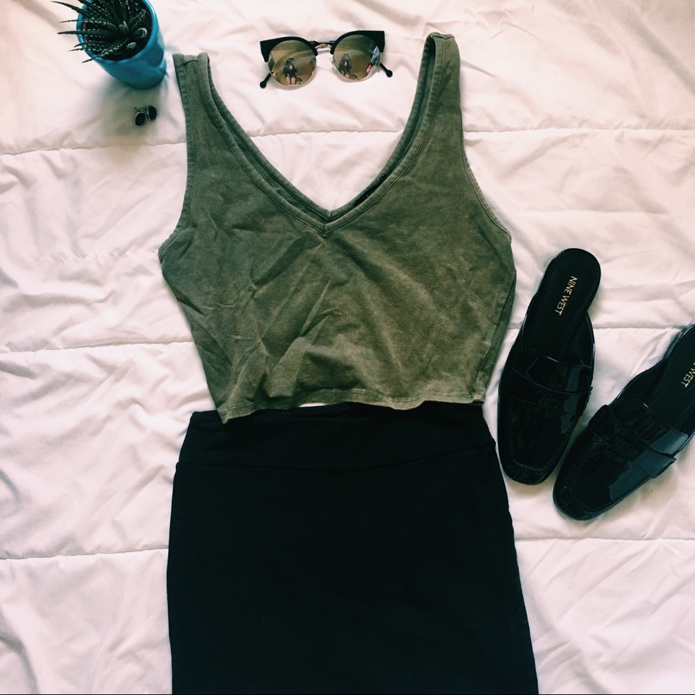 Forever 21 Olive Green Crop Top