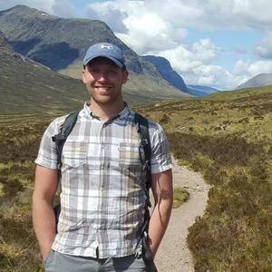 Meet your Posher, Brady