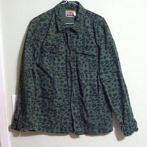 All-son brand green leopard print urban button up