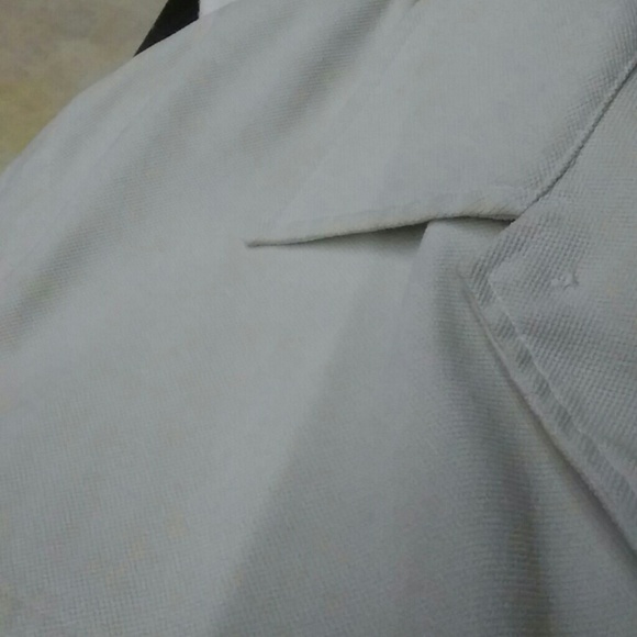 Suit - Picture 4 of 4