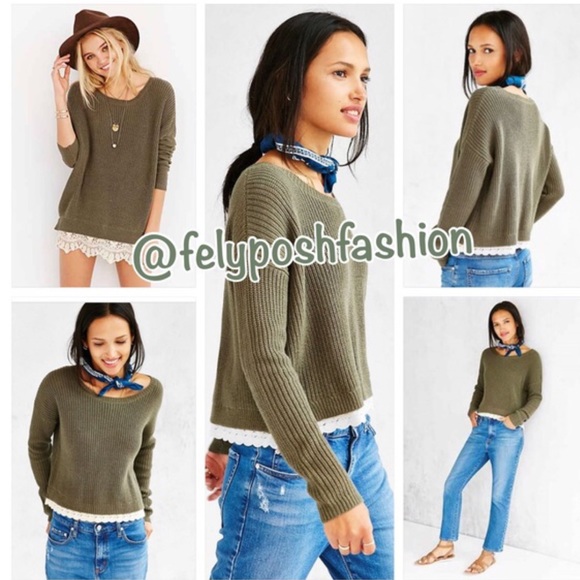 Urban Outfitters Kimchi Blue Lace Trim Bottom