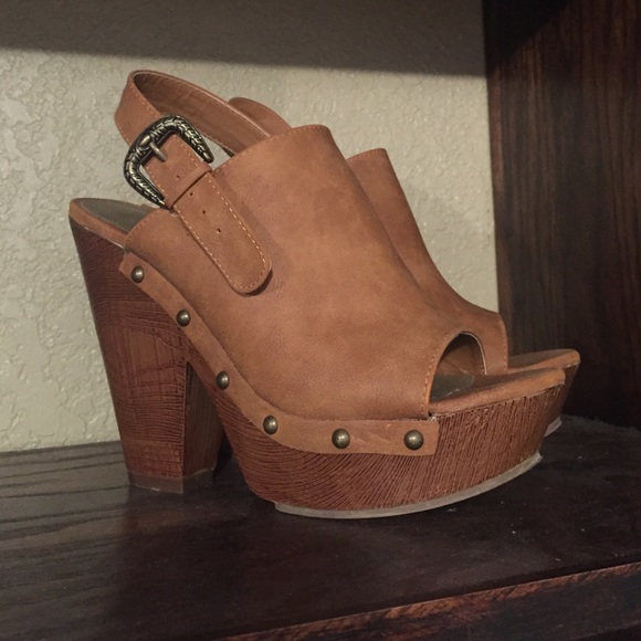 G by guess platforms worn twice