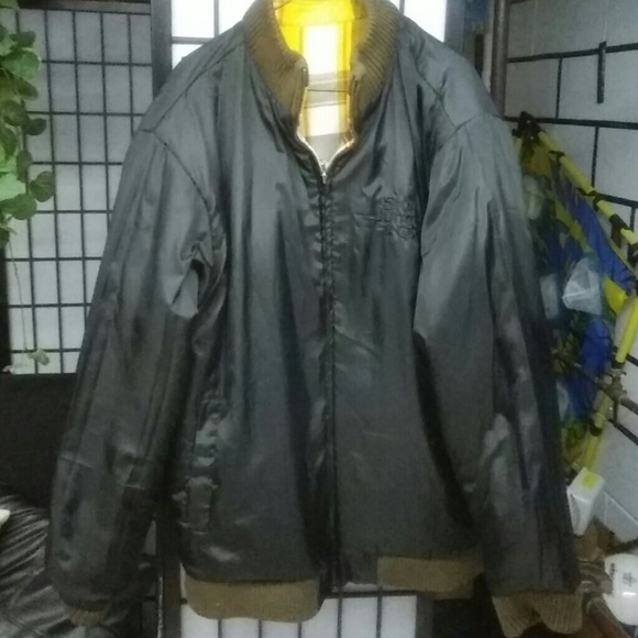 Jacket - Picture 2 of 4