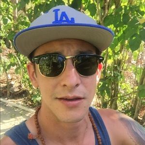 Meet your Posher, Dan