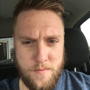 Meet your Posher, Aaron