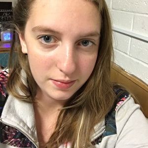 Meet your Posher, Veronica