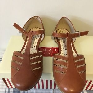 Vintage inspired flats/ sandal