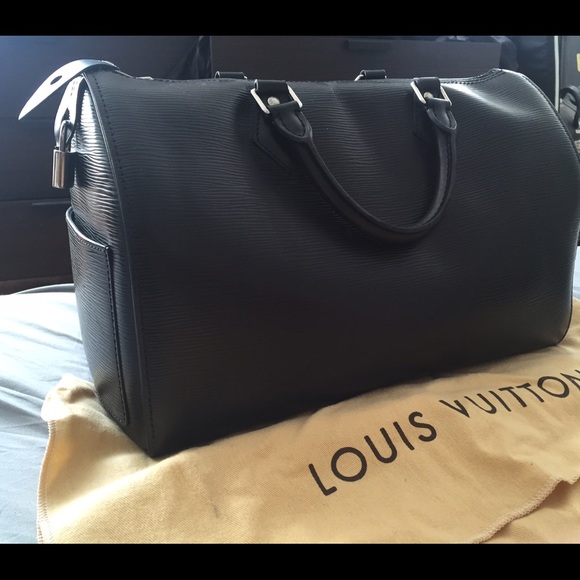Authentic Louis Vuitton Speedy 30 - Picture 1 of 4