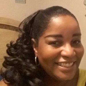 Meet your Posher, Carla