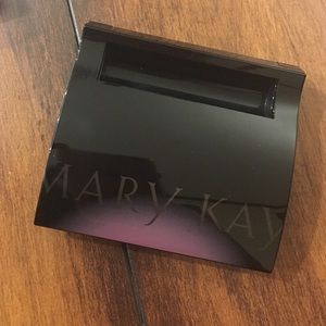 Mary Kay compact
