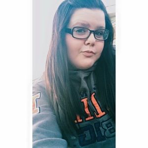 Meet your Posher, Faith