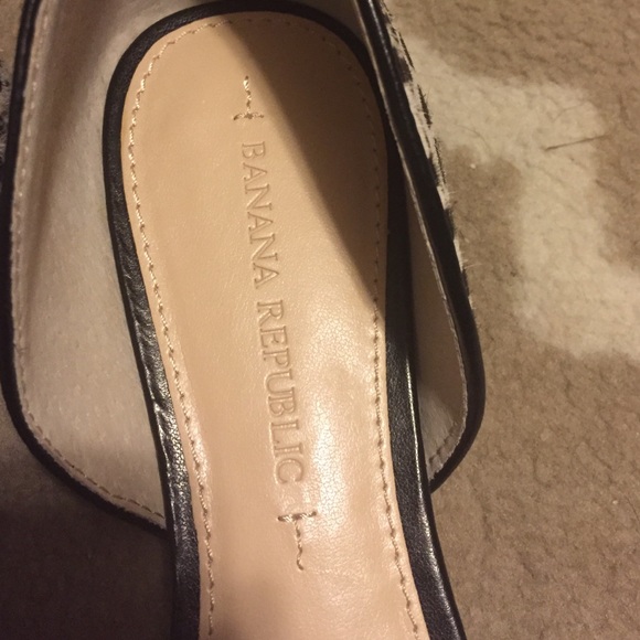 Banana Republic Shoes - BR Calf Hair Flats Banana Republic Shoes - BR Calf Hair Flats
