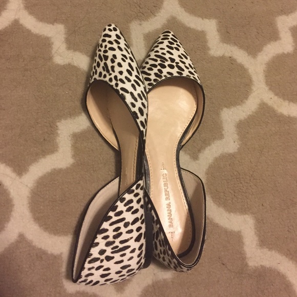Banana Republic Shoes - BR Calf Hair Flats Banana Republic Shoes - BR Calf Hair Flats