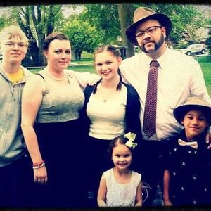 Meet your Posher, Thomas