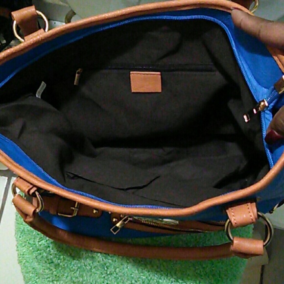 FLASH SALE!!! Cute Shoulder Bag - Picture 3 of 4