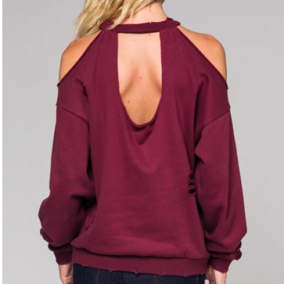 🎀Shredded Cold Shoulder Sweater in Wine! - Picture 2 of 4