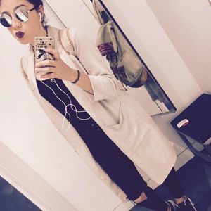 Meet your Posher, Sami