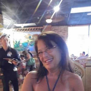 Meet your Posher, Jeanne