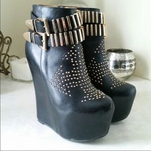 Jeffrey Campbell Dollywood