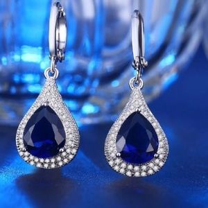 14k white gold plated blue crystal earrings