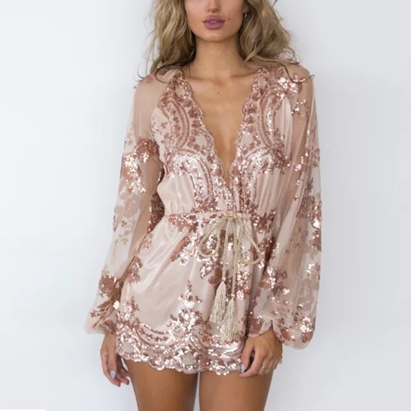 💖Rose Champagne Gold Sequined Romper!