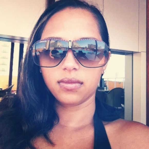 Meet your Posher, Varsha - Picture 1 of 1