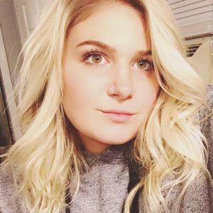 Meet your Posher, Alexandra