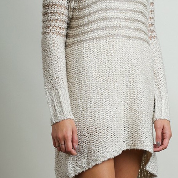 New Beautiful Knit Off the Shoulder Tunic Dress - Picture 4 of 4